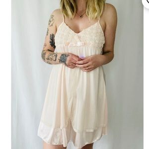 Vintage peachy pink rosette slip dress